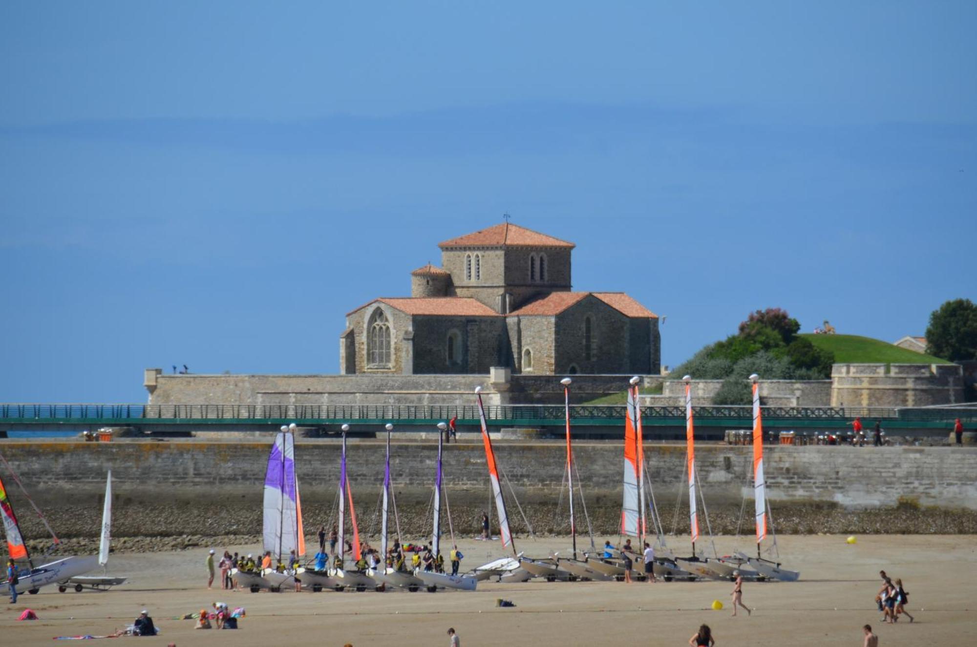 Appartements Front De Mer Sables D'Olonne Les Sables-dʼOlonne Екстериор снимка